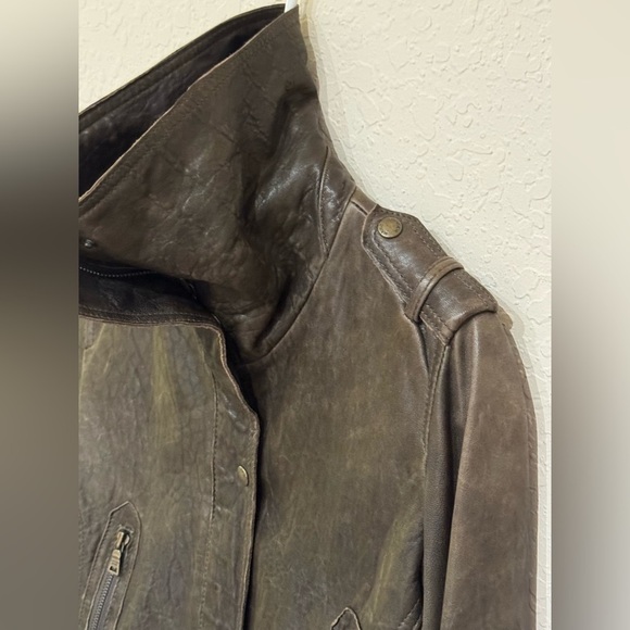 Andrew Marc Vintage 100% Leather Cropped Moto Jacket Unisex Size XS - Picture 6 of 15